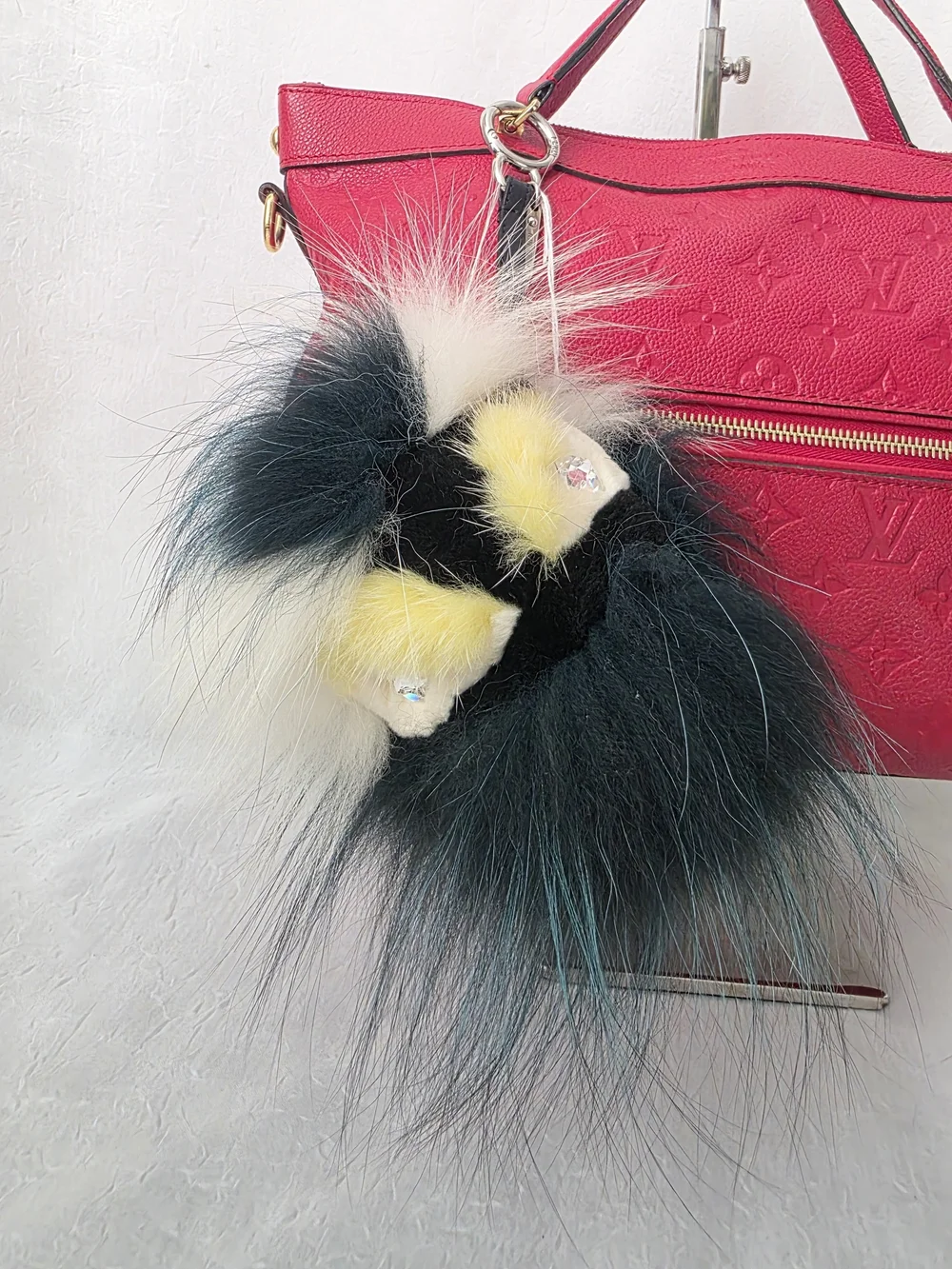 Auth Fendi Fur Monster Pom Bag/Key Charm